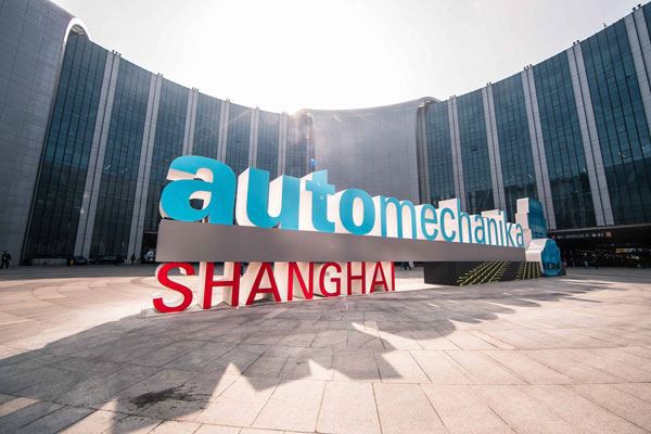 „Automechanika Shanghai“ atidarys rytoj!